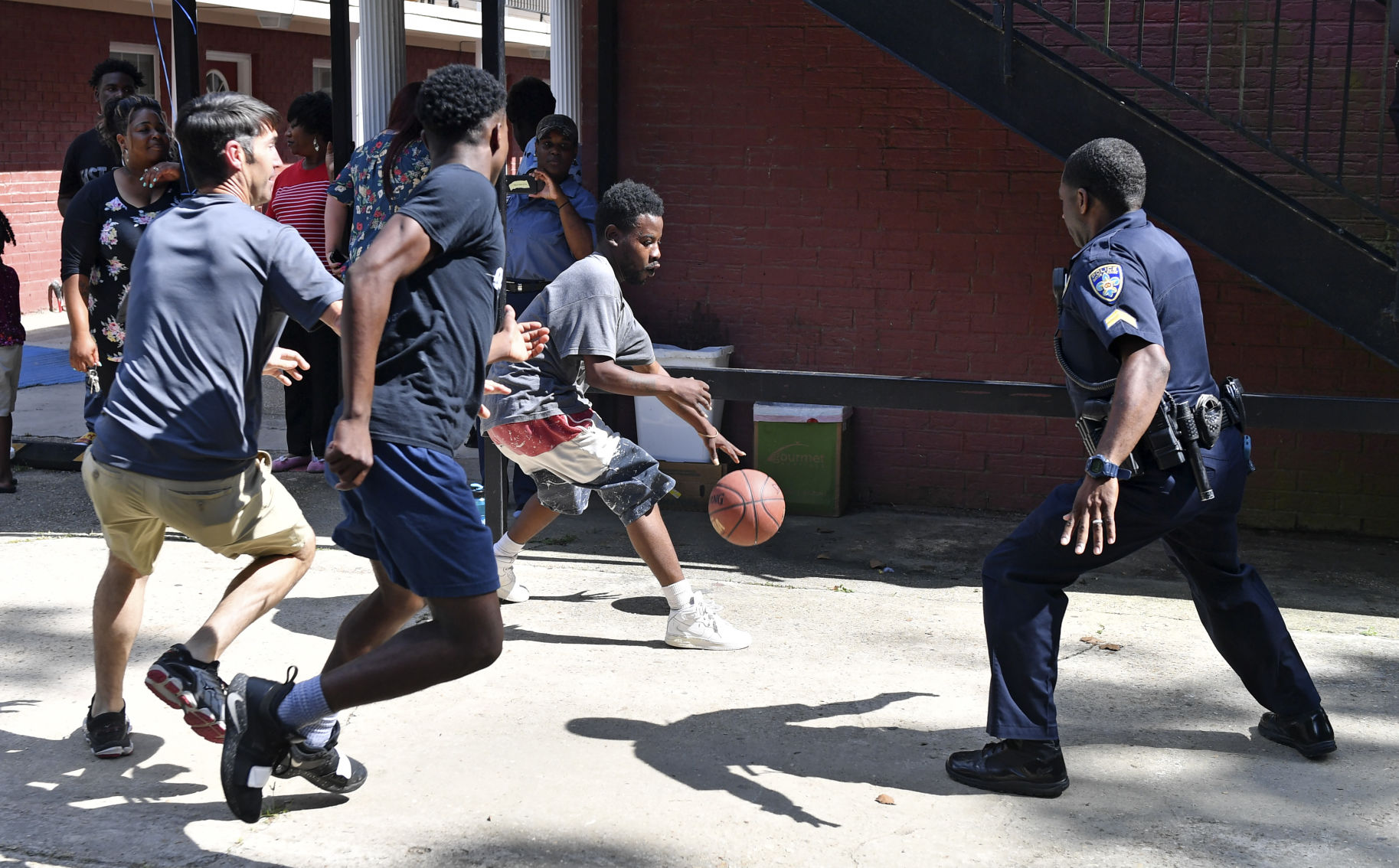 BR.hoops.adv HS 468.JPG